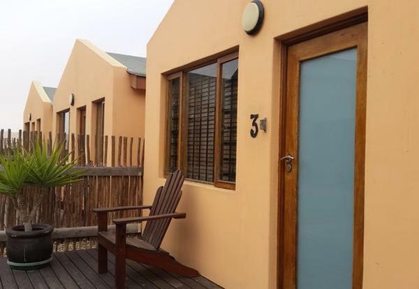 Walvis Bay Backpackers & Self-Catering Apartment Luaran gambar